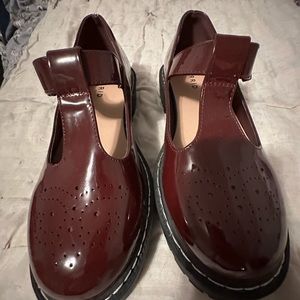 Burgundy platform Mary Jane’s. Size 9, Torrid